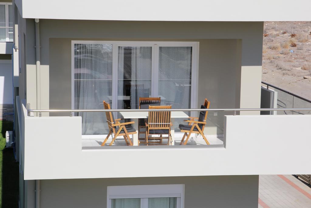 Holiday Luxury Villas Kalamaki  Ngoại thất bức ảnh